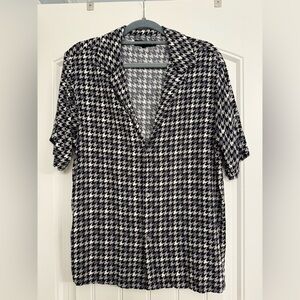 Men’s PacSun Black & White Hounds Tooth Collared Button Down Shirt